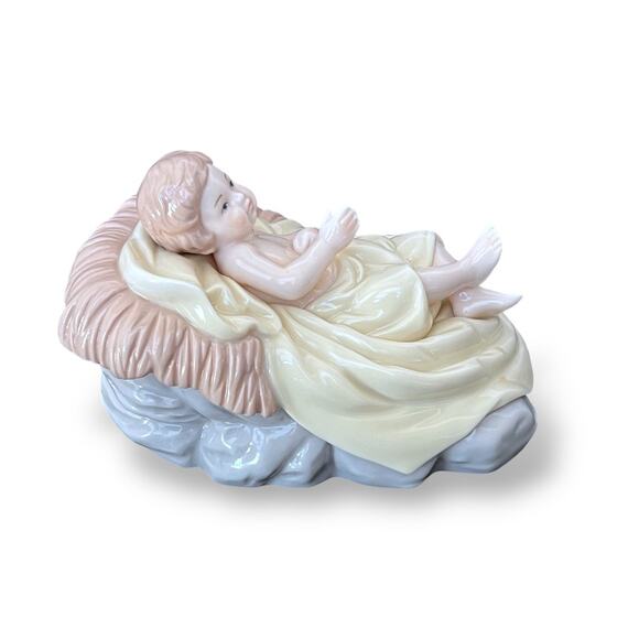 O'Well Grandeur Baby Jesus Nativity Set Replacement - Picture 8 of 9